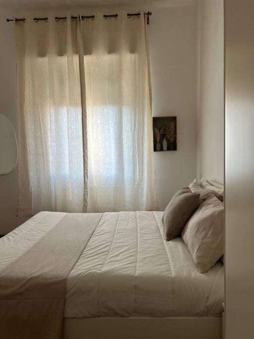 La Dimora Dell'Artista Apartment โบโลญญา ภายนอก รูปภาพ